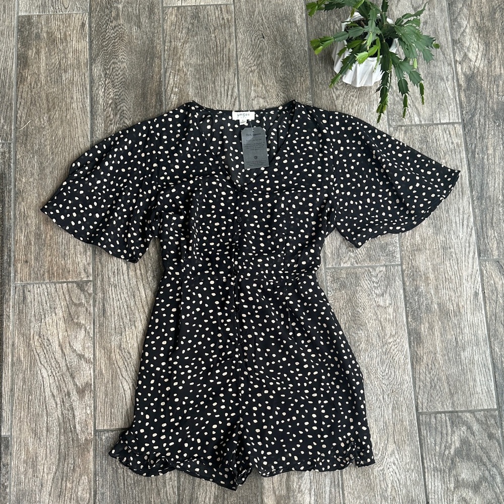 Umgee Black & Tan Polka Dot Romper | Flutter Sleeve V-Neck Shorts Jumpsuit